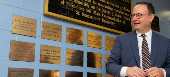 Journalism Excellence Image