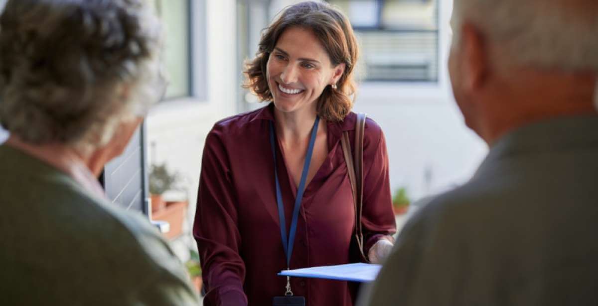 A social worker in a hospital setting